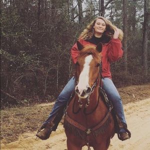 Meet your Posher, Ashley